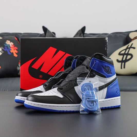 Fragment Design x NIKE Air Jordan 1 Retro High