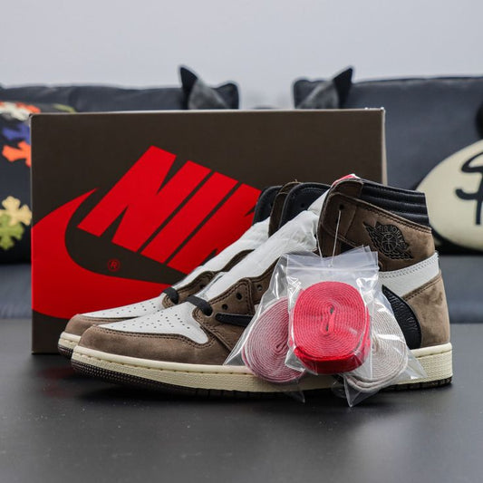 TRAVIS SCOTT X NIKE AIR JORDAN 1 HIGH OG