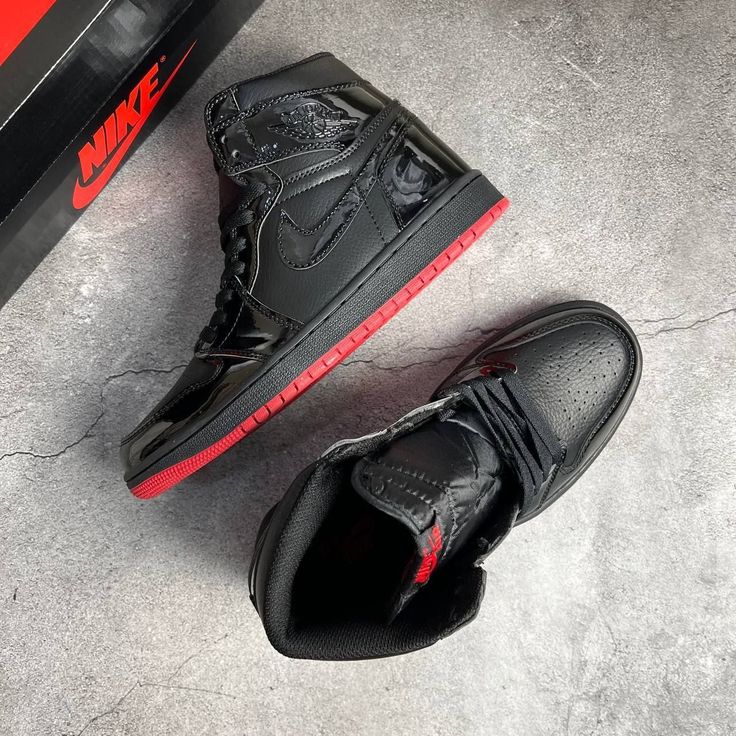 Air Jordan 1 Retro High SP Gina