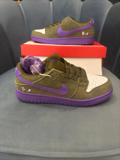 NIKE SB DUNK SNOOP DOGG