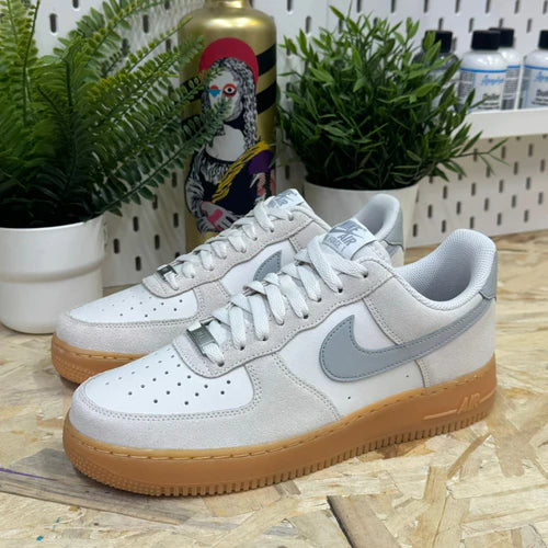 NIKE AIR FORCE 1 ' 07 LV8