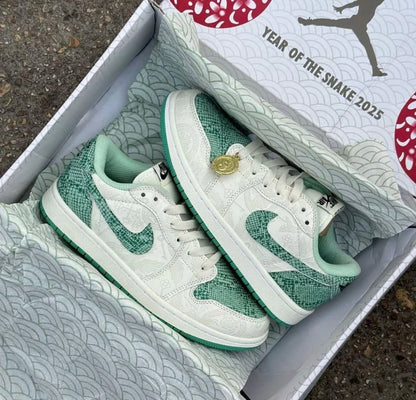 AIR JORDANS RETRO 1 ''SNAKE OF THE YEAR 2025''