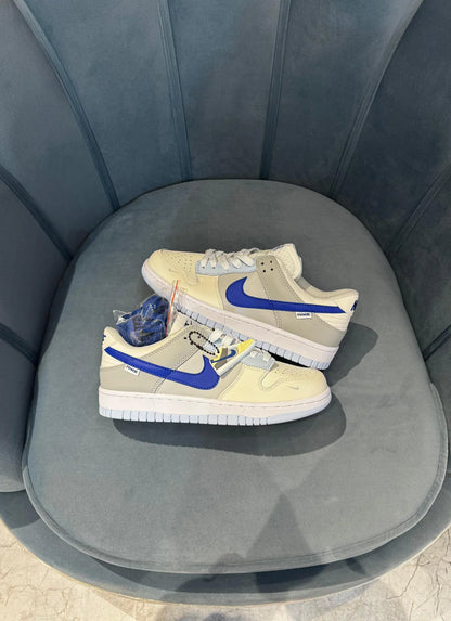 NIKE SB DUNK ''IVORY HYPER ROYAL''