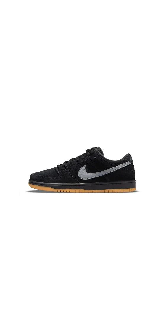 NIKE SB DUNK LOW ''BLACK GUM''