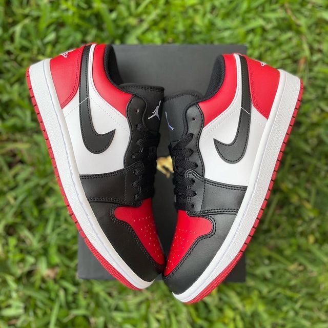 Air Jordan 1 Low Bred Toe