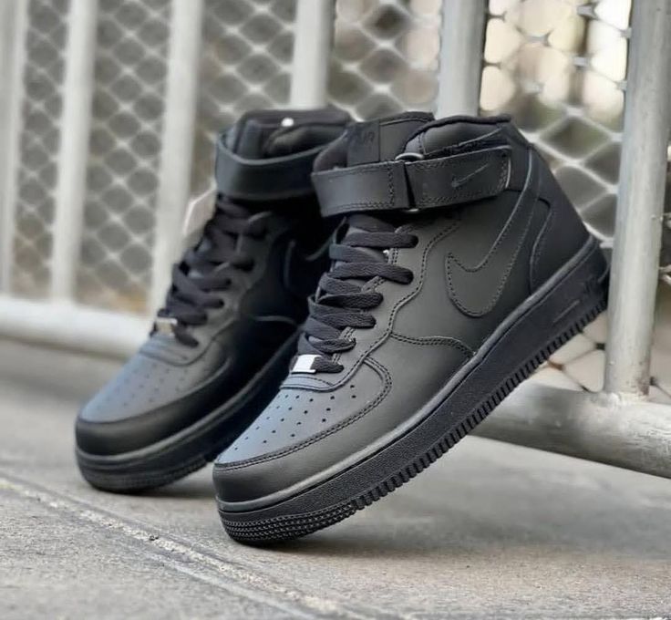 Air Force 1 High Black