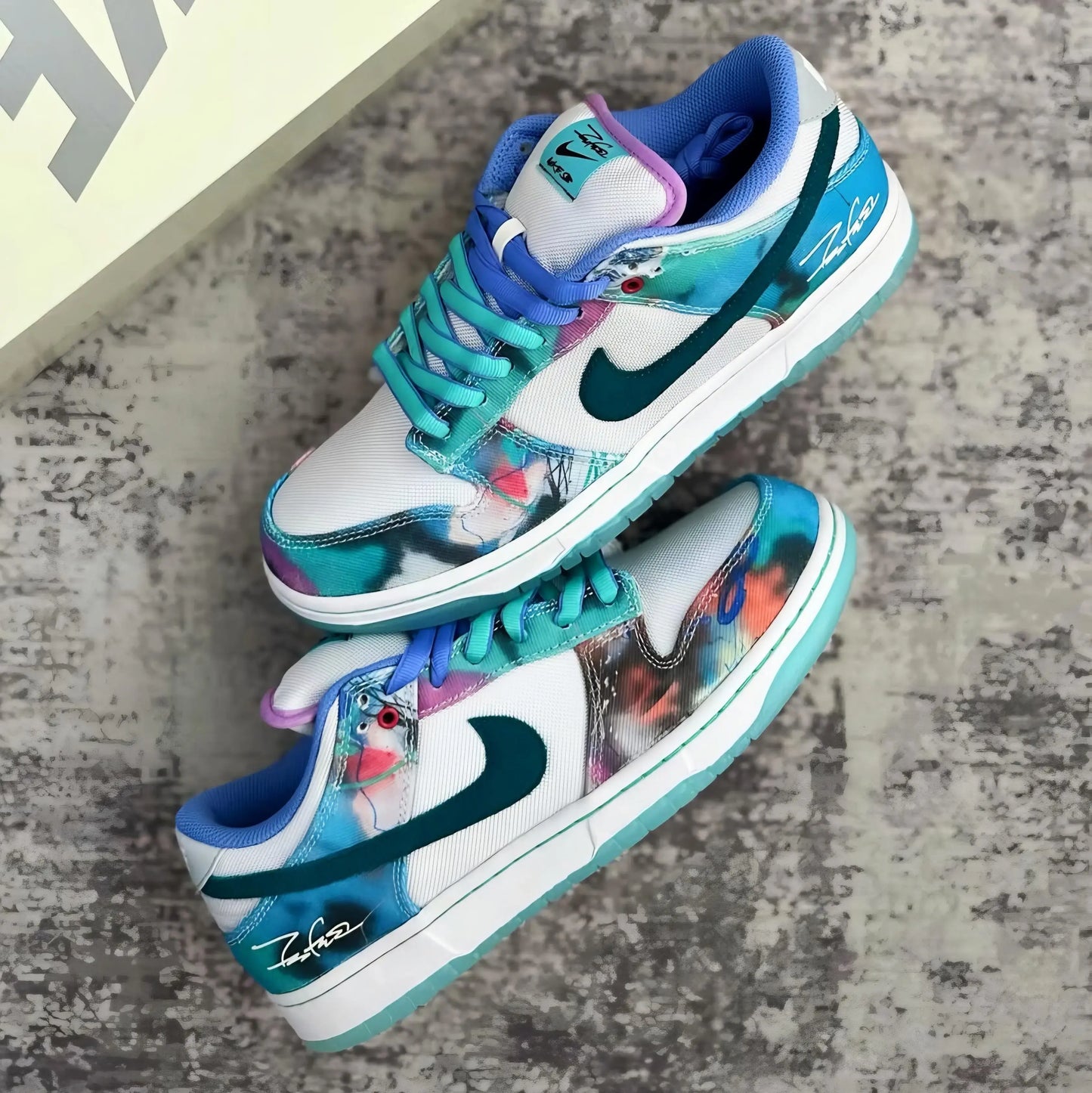 Nike SB x Futura Laboratories Bleached Aqua